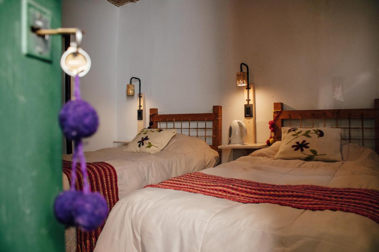 Casa De La Flia. Sanchez Bed & Breakfast Humahuaca Bagian luar foto